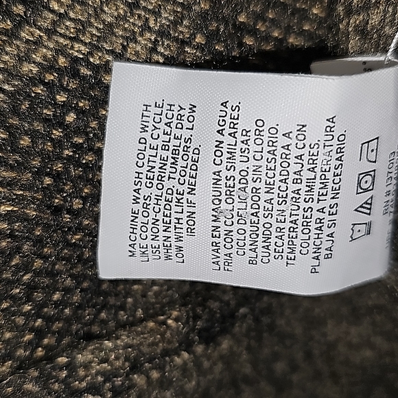 Woolrich Leopard Print Fringed Shawl - Picture 5 of 5